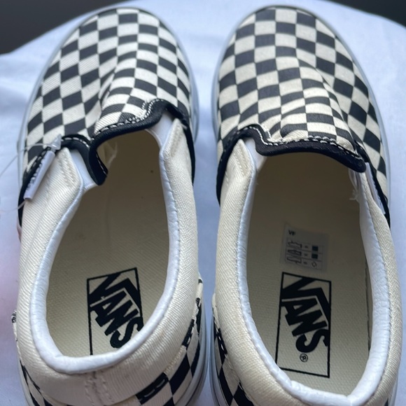 Vans Classic Checker Slip-On - Picture 6 of 8
